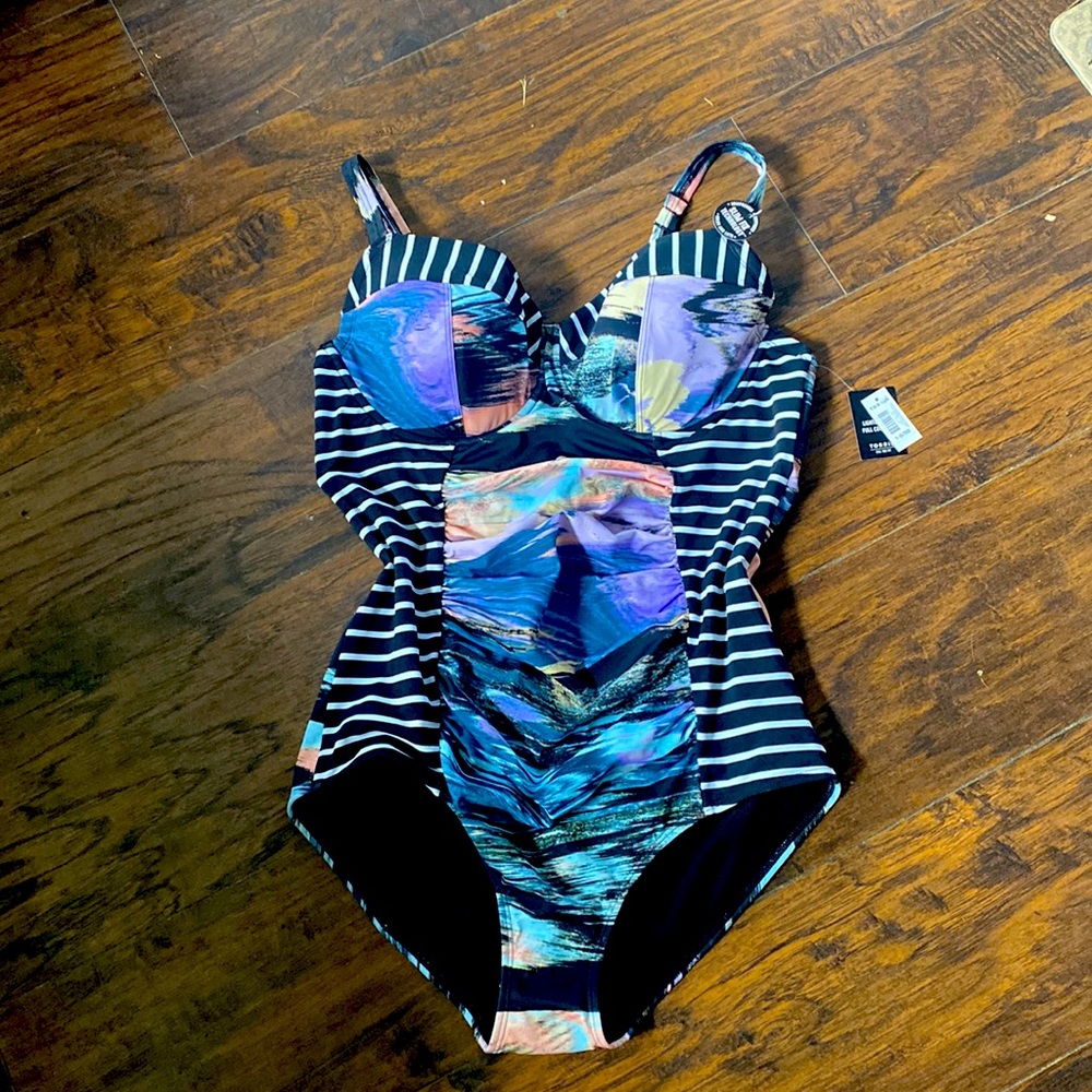 TORRID Slim Fix Underwire One Piece Swimsuit 1
